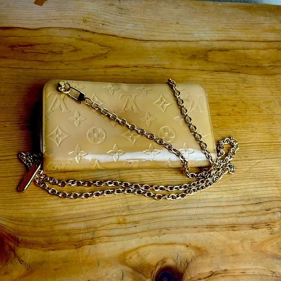 Louis Vuitton Clutch Purse With Chain Citrine Leather - Picture 1 of 10
